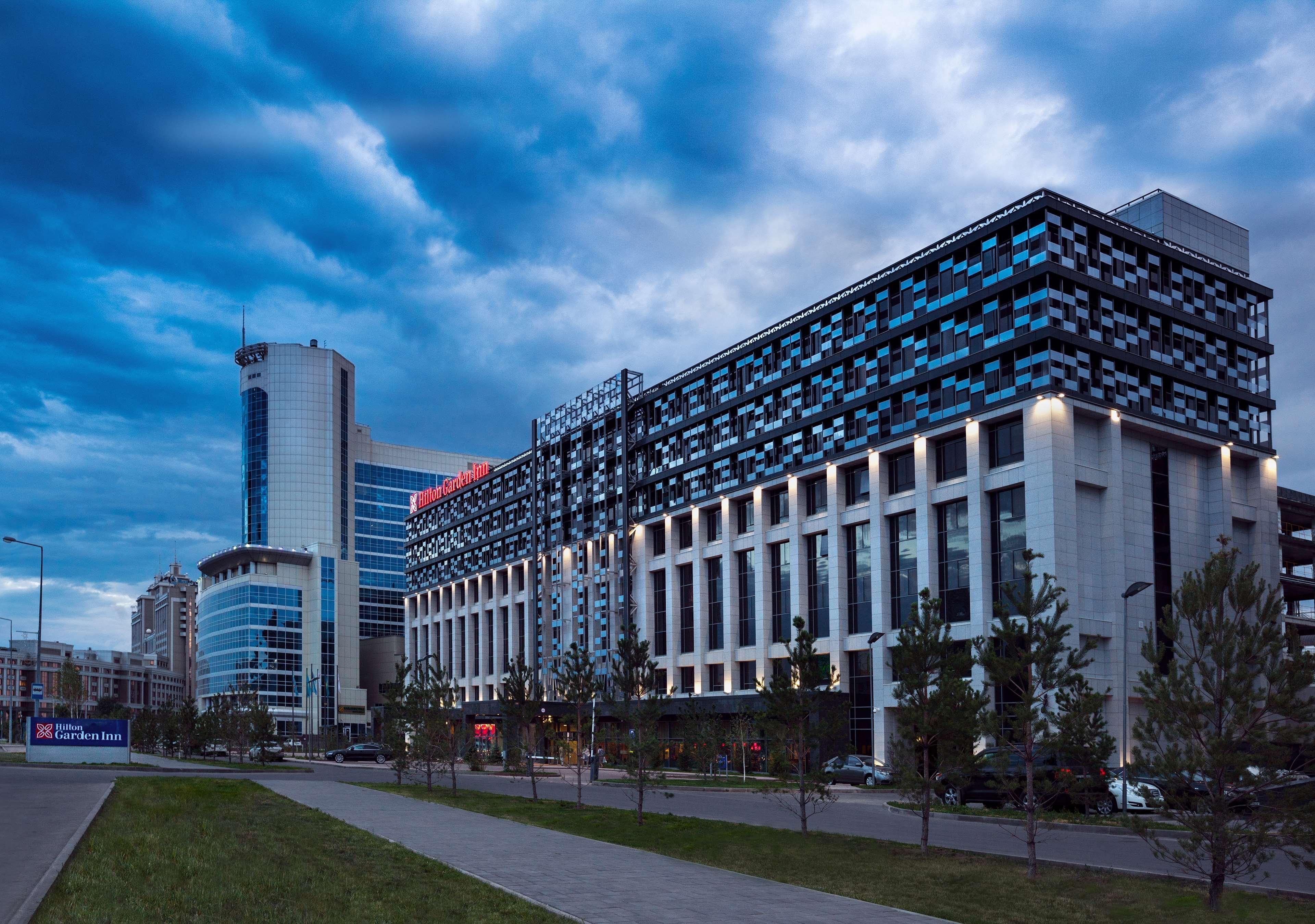 Hilton Garden Inn Astana Dış mekan fotoğraf