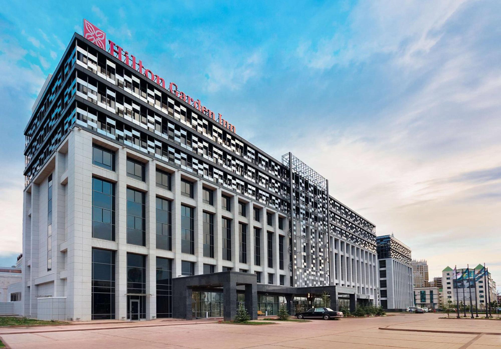 Hilton Garden Inn Astana Dış mekan fotoğraf